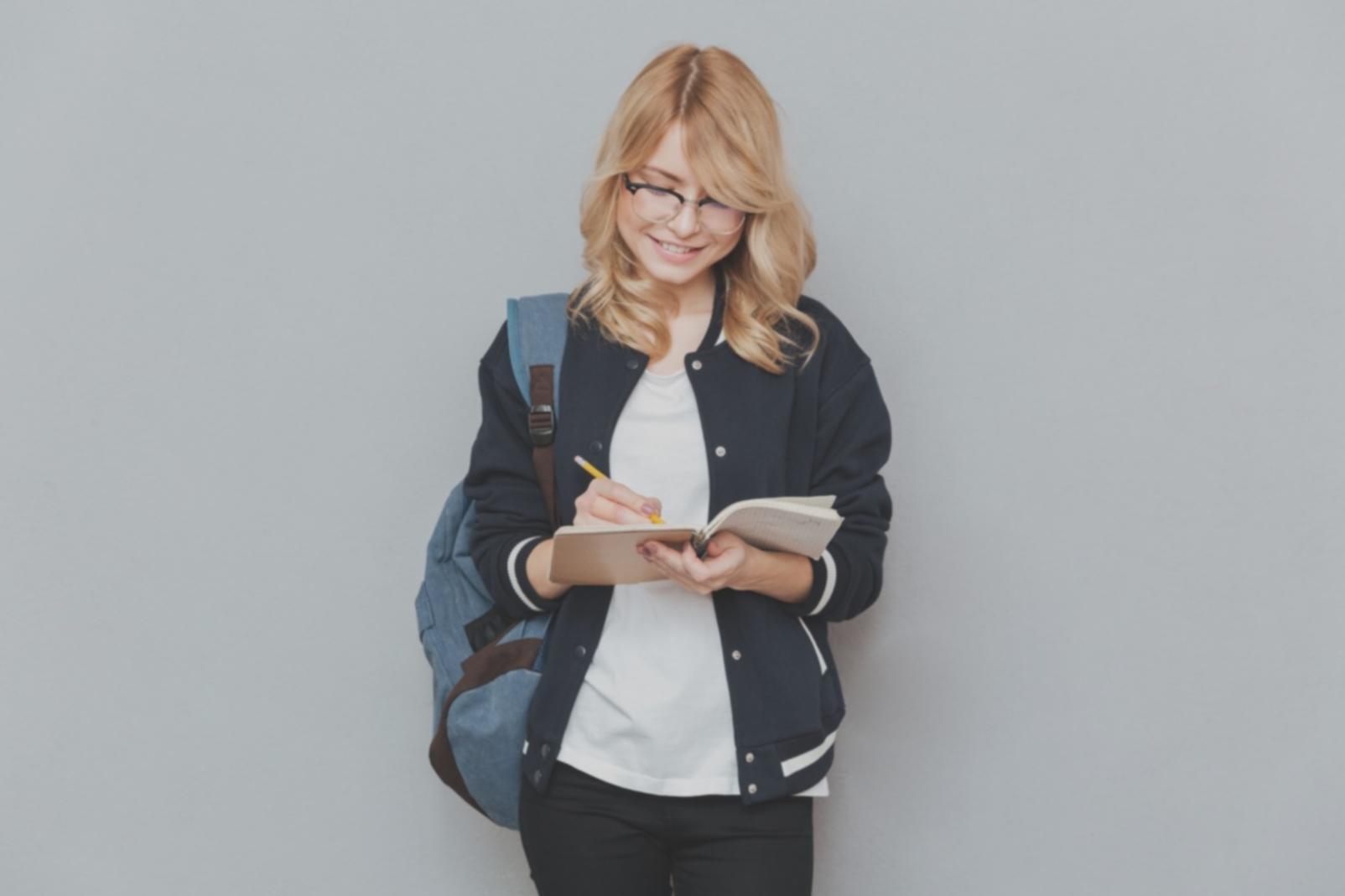 Digitale Finanztools und moderne Analysesoftware im Einsatz